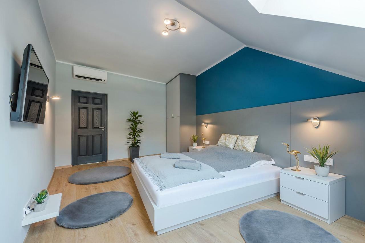 High End Klauzal With Ac - For Cooling Apartment Budapest