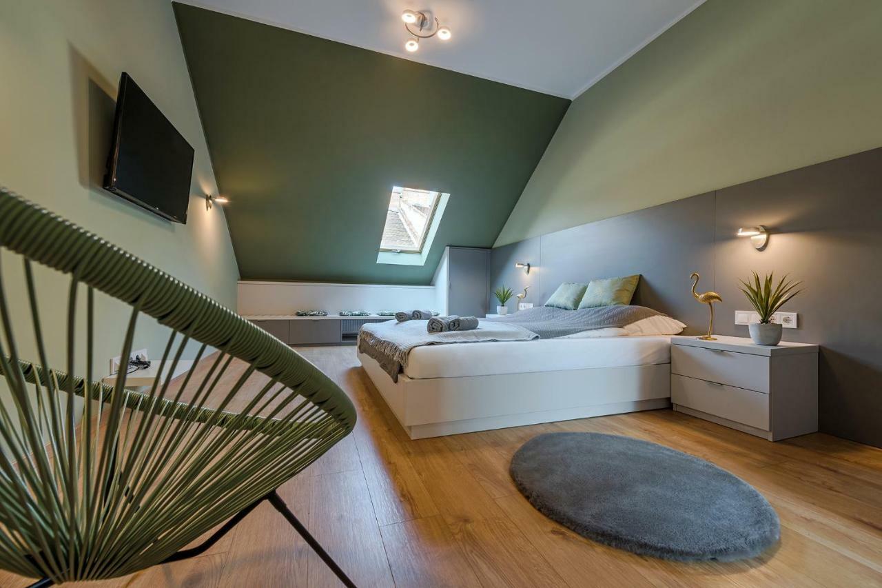 High End Klauzal With Ac - For Cooling Apartment Budapest